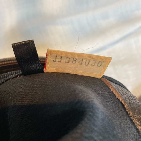 Dooney & Bourke Brown Shoulder Bag with Leather Strap - Picture 7 of 8